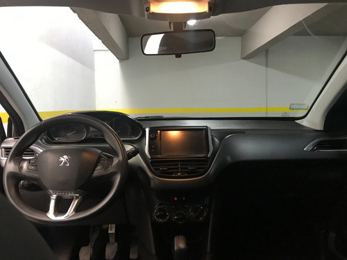Peugeot 208 Allure 1.6n Touchscreen