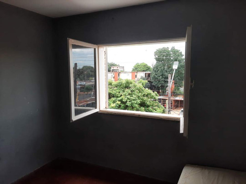 Departamento De 3 Dormitorios En Venta En Villa Cabello
