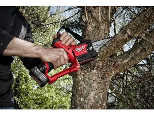 Sierra De Poda Milwaukee M18 FUEL HATCHET