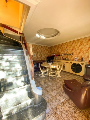 Imagen 2 de 14 de Departamento Tipo Casa En Venta En Remedios De Escalada Oeste