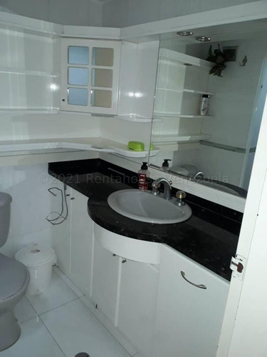 Imagen 8 de 11 de Apartamento En Venta El Rosal Mls #22-1917 -- Sandra Briceño 04142730017