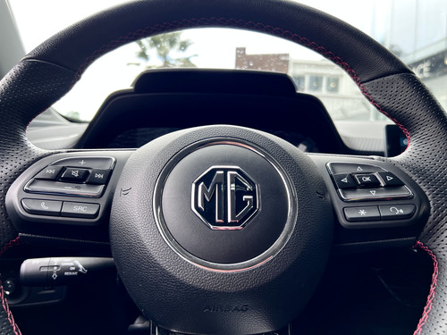 Mg Mg Gt 1.5l Mt Com - 2023 | 95