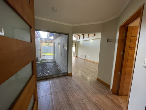 Arriendo Casa En Condominio Las Rastras