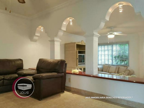 Imagen 2 de 18 de Lujosa Casa En Venta En Lomas De Cocoyoc
