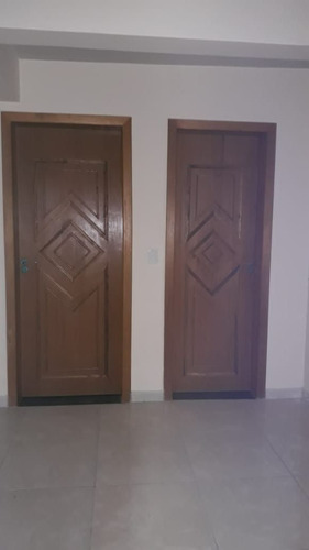 Imagem 24 de 30 de Sobrado Com 3 Dormitórios À Venda, 192 M² Por R$ 550.000,00 - Uvaranas - Ponta Grossa/pr - So0274