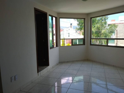 Imagen 10 de 27 de Venta De Casa Residencia En Venta En Real Del Valle