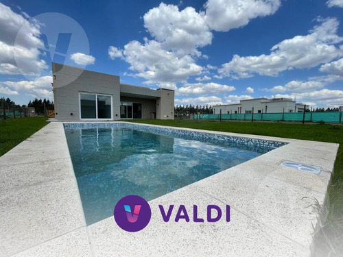 Casa En Venta Y Alquiler - Barrio San Felipe, Canning