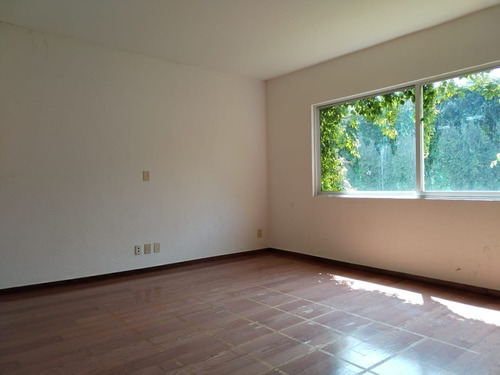 Casa En Venta Para Remodelar En Lomas De Chapultepec