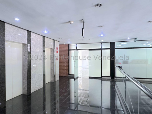 Local Comercial En Alquiler En Vizcaya Mls 24-16489 Yf