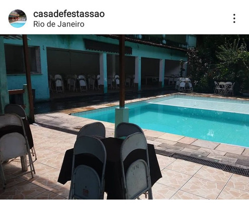Imagem 3 de 5 de Alugo Para Festas