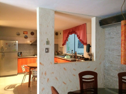 Imagen 15 de 19 de José Colmenares Vende | Town House En Res. Lomas Del Rocio (plth-233)