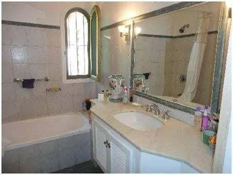 Casa En Venta De 6 Dormitorios En Jardines De Cordoba