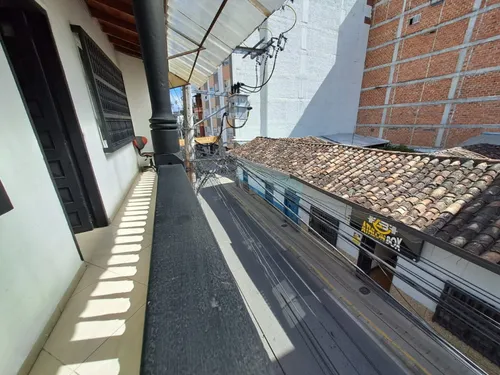 Casa En Venta En Laureles. Cod V15237