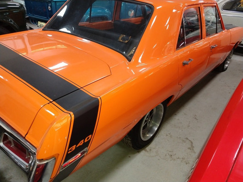Dodge Dart Luxo