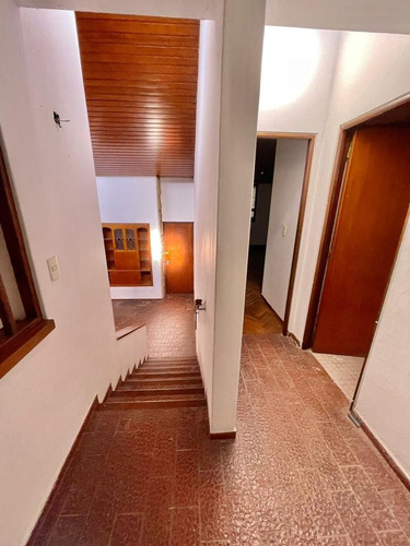 Imagen 4 de 30 de Lote Con Chalet Apto Edificio Pb Y 7 Pisos Chauvin