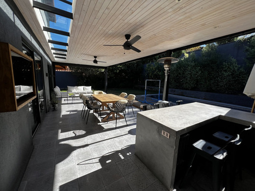 Preciosa Casa Remodelada En Pie Andino