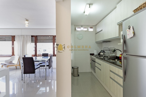 Primera Línea Brava, Consulte! 2 Dorms 2 Baños. Reciclado- Ref: 3100