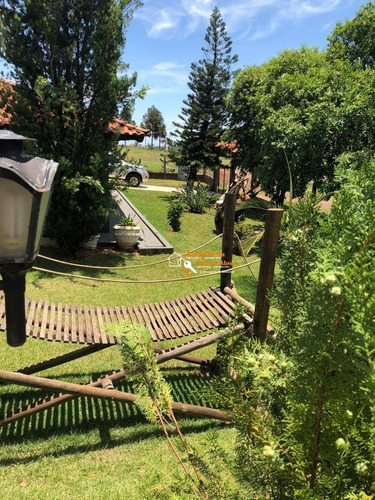 Chácara Estância Favoretto Com 3 Dormitórios Sendo 1 Suíte - Ch0004