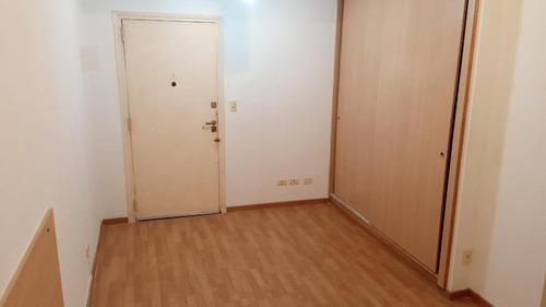 Monoambiente En Alquiler - Recoleta - Riobamba 1100