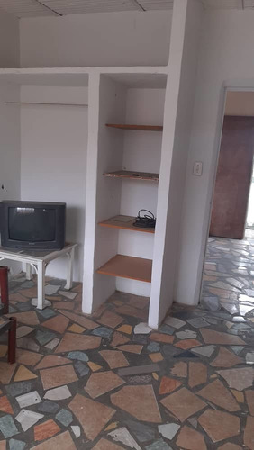 Imagen 7 de 10 de Casa En Venta