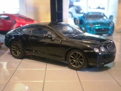 Priviet Bentley Continental Supersports Kyosho 1:64 Negro Hw