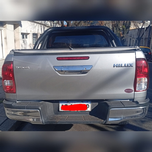 Toyota Hilux Pick-Up 2.8 Cd Sr 177cv 4x4