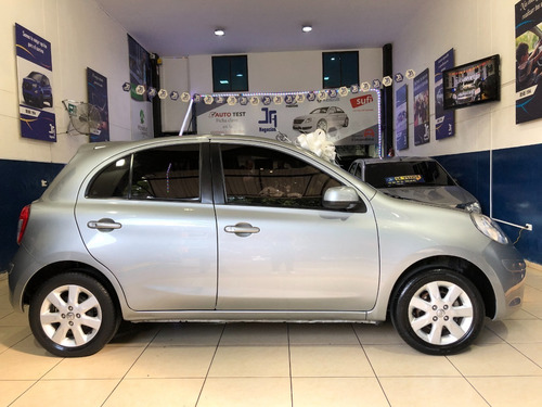 Nissan March 1.6 Advance