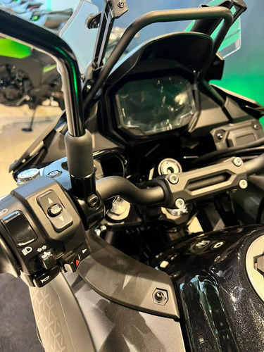 Kawasaki Versys 650cc 2024/2024
