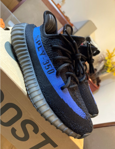 Yeezy Boost 350 V2 Dazzling Blue 40br (Usado)