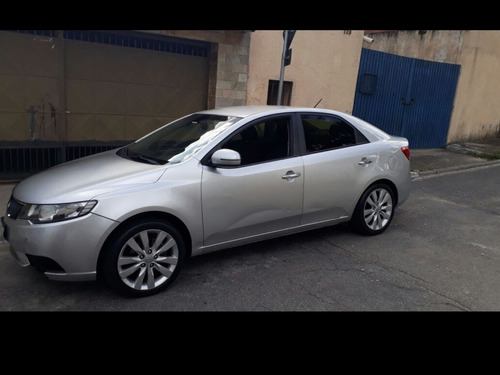 Kia Cerato 1.6 Ex 4p