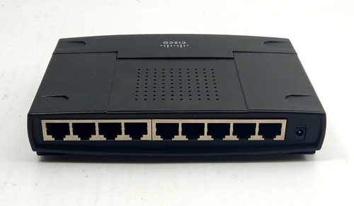 Switch Cisco Linksys 8 Puertos 10-100 Mbps Ezxs88w (Usado)
