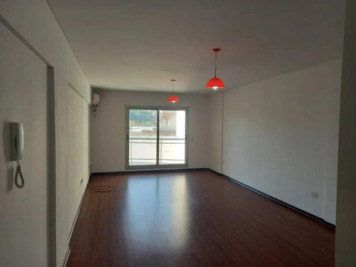Departamento Monoambiente En Alquiler - 1 Baño - Villa Del Parque