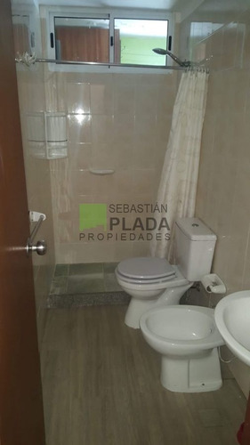 Imagen 16 de 21 de Cómodo Apartamento 2 Dormitorios Piso 9 , Torre San Carlos