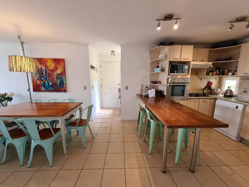 Departamento Con Bajada Directa A La Playa