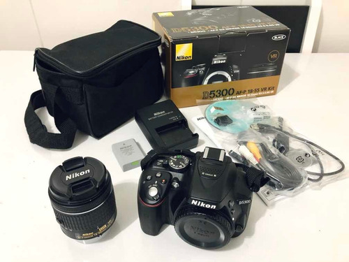 Nikon D5300 (com Defeito) + Correia + 18-55mm Vr + Bag