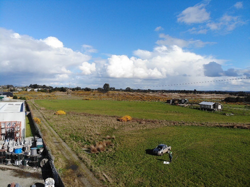 Se Arrienda Sitio Comercial 5.000 Mt2, 5 Minutospuerto Varas