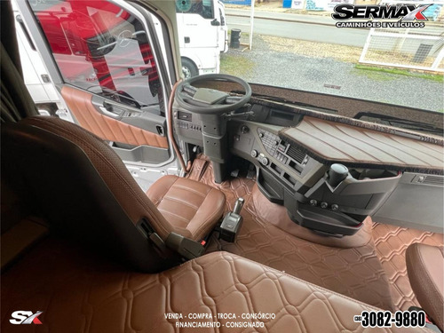 Imagem 7 de 15 de Volvo Fh 460