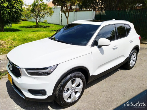 Volvo Xc40 Momentum