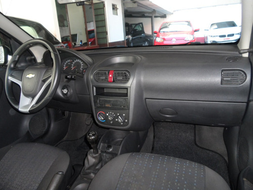 Gm / Corsa 1.4 Maxx Sedan 2008 Cinza
