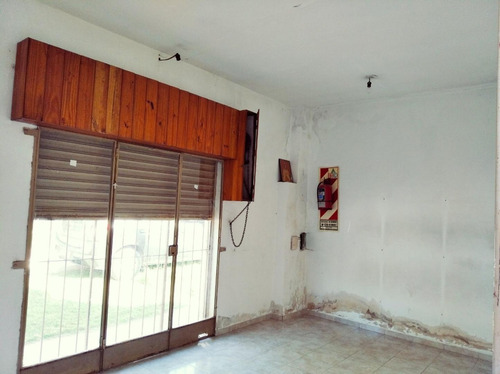 Imagen 20 de 26 de Venta De Casa De 4 Ambientes + Local En Merlo