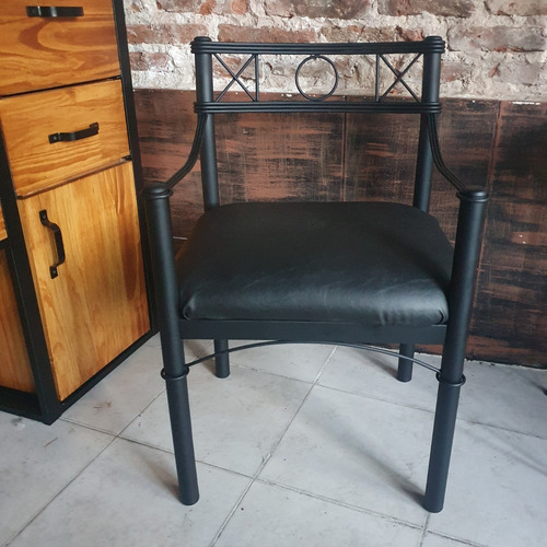 Imagen 3 de 4 de Sillon De Hierro Imperio Brazo De Hierro + Tapizado 50x45