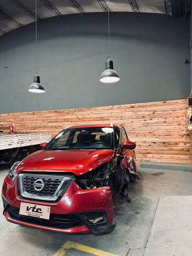 Nissan Kicks Exclusive Cvt Chocado