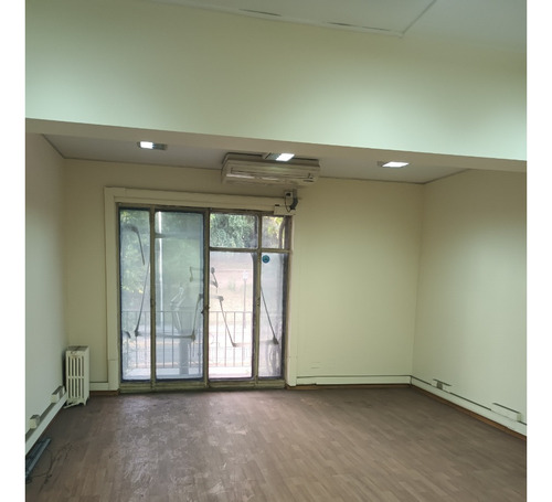 Oportunidad 220 M² Frente Al Cerro Santa Lucia