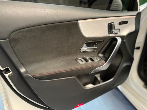 Mercedes-Benz Clase A 2.0 A250 Amg-Line 224Cv