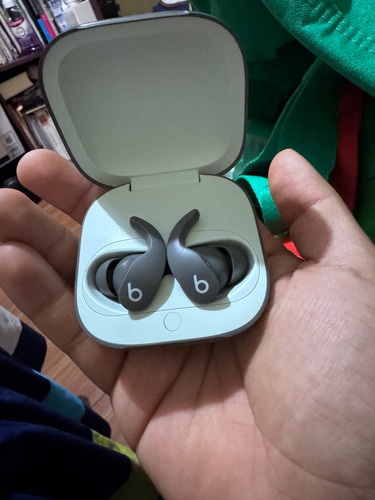 Beats Fit Pro - Gris Salvia Gris (Usado)
