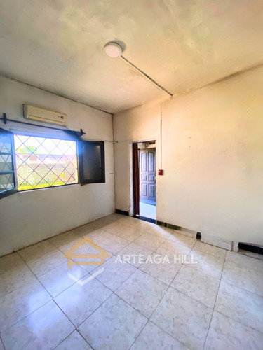 Venta | ¡gran Oportunidad! Apartamento Tipo Casa Con Patio Y Potencial De Ampliación En Curva De Maroñas