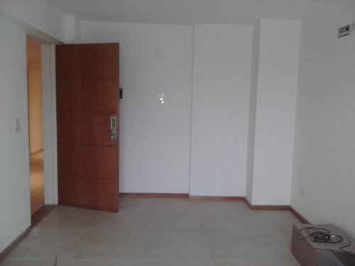 Imagen 3 de 6 de Departamento En Venta En Ituzaingo Norte