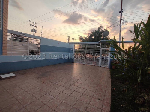 Townhouse En Venta En San Pablo Turmero Aragua 23-26976 Irrr