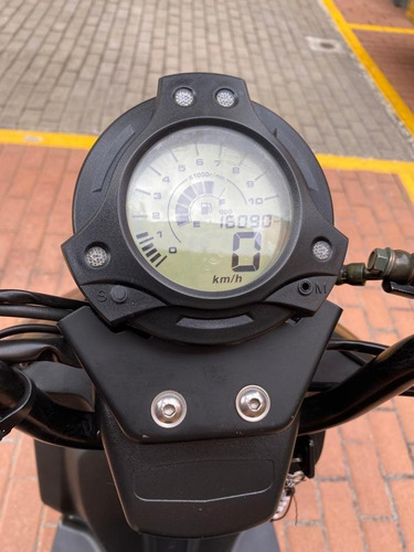 Imagen 8 de 9 de Akt Dynamic R 125