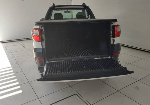 Fiat Strada 1.4 Mpi Hard Working Cs 8v Flex 2p Manual